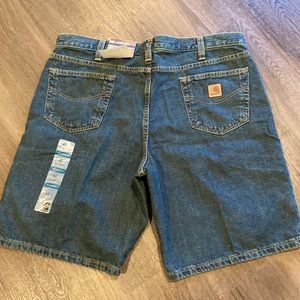 Relaxed fit Carhartt jean shorts  100% cotton size 40